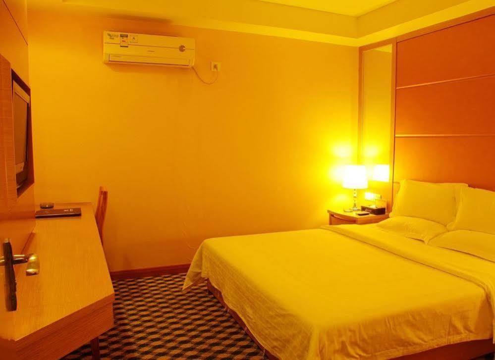Dongguan Chang'An Hongbao Fashion Hotel Đông Hoản Ngoại thất bức ảnh